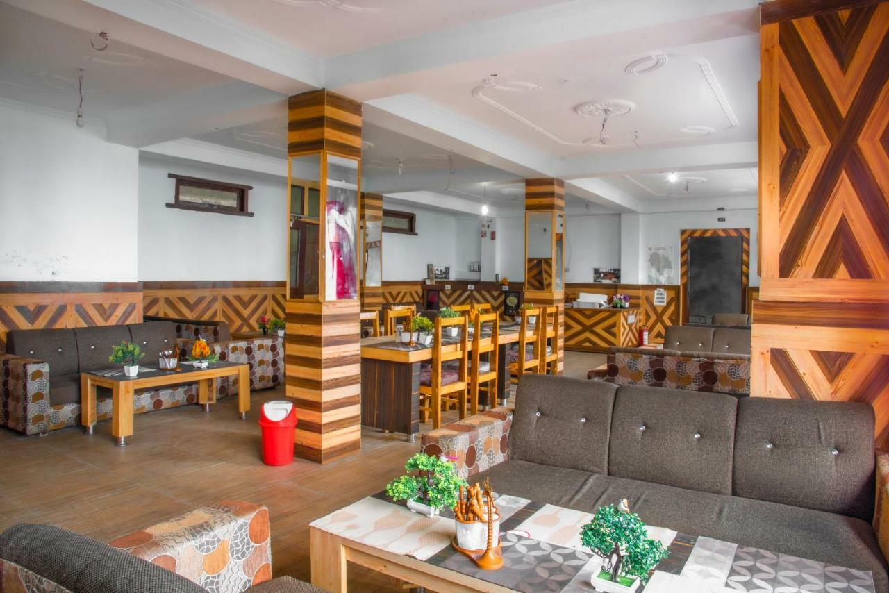 The Monk Hotel By Livingstone Kalpa Exteriör bild
